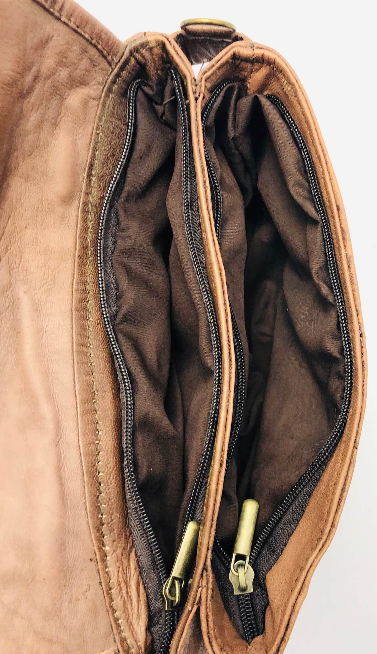 Dámská kožená kabelka proplétané psaníčko hnědá MagBag