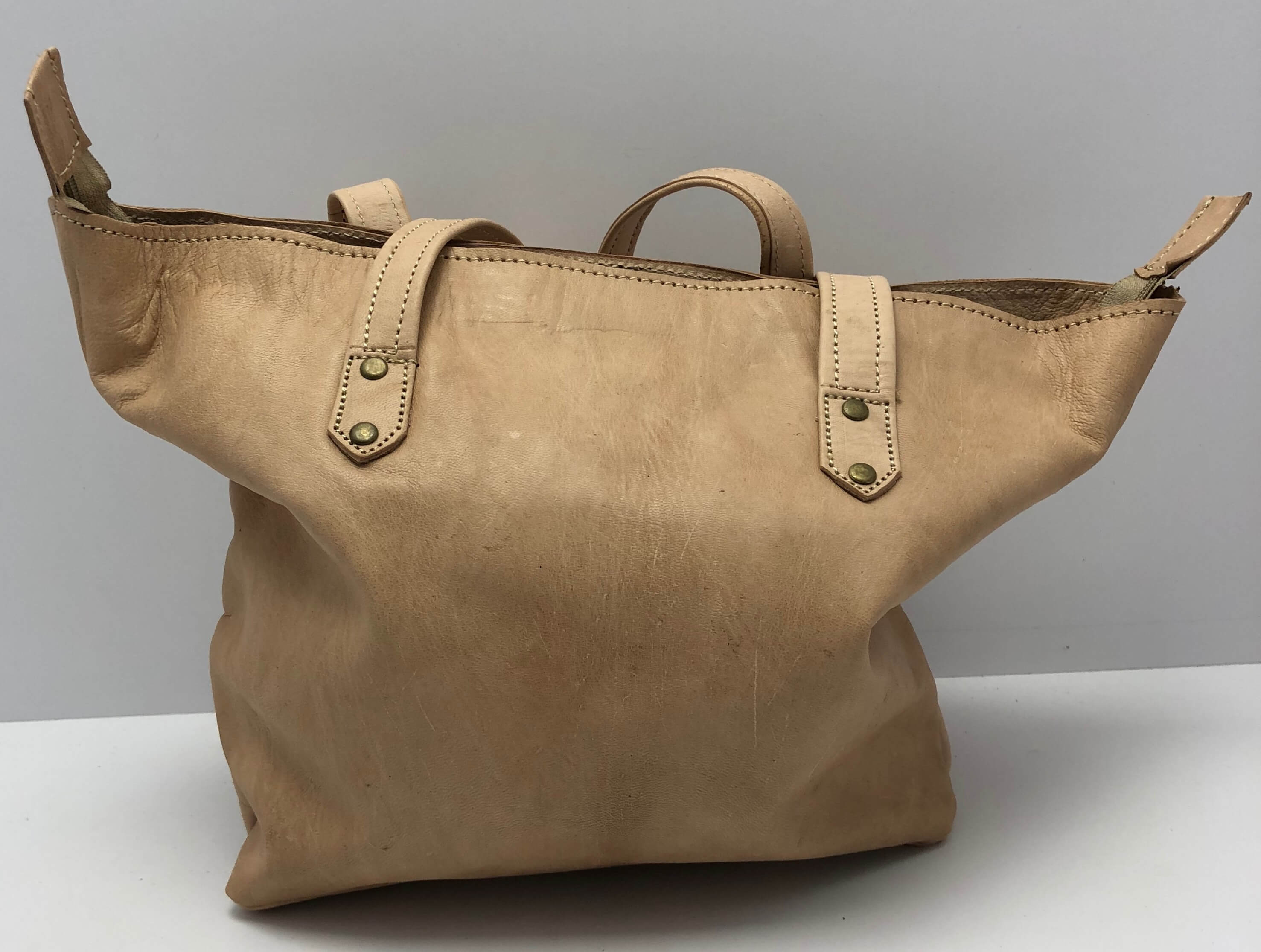 Kožená kabelka elegant velbloudí