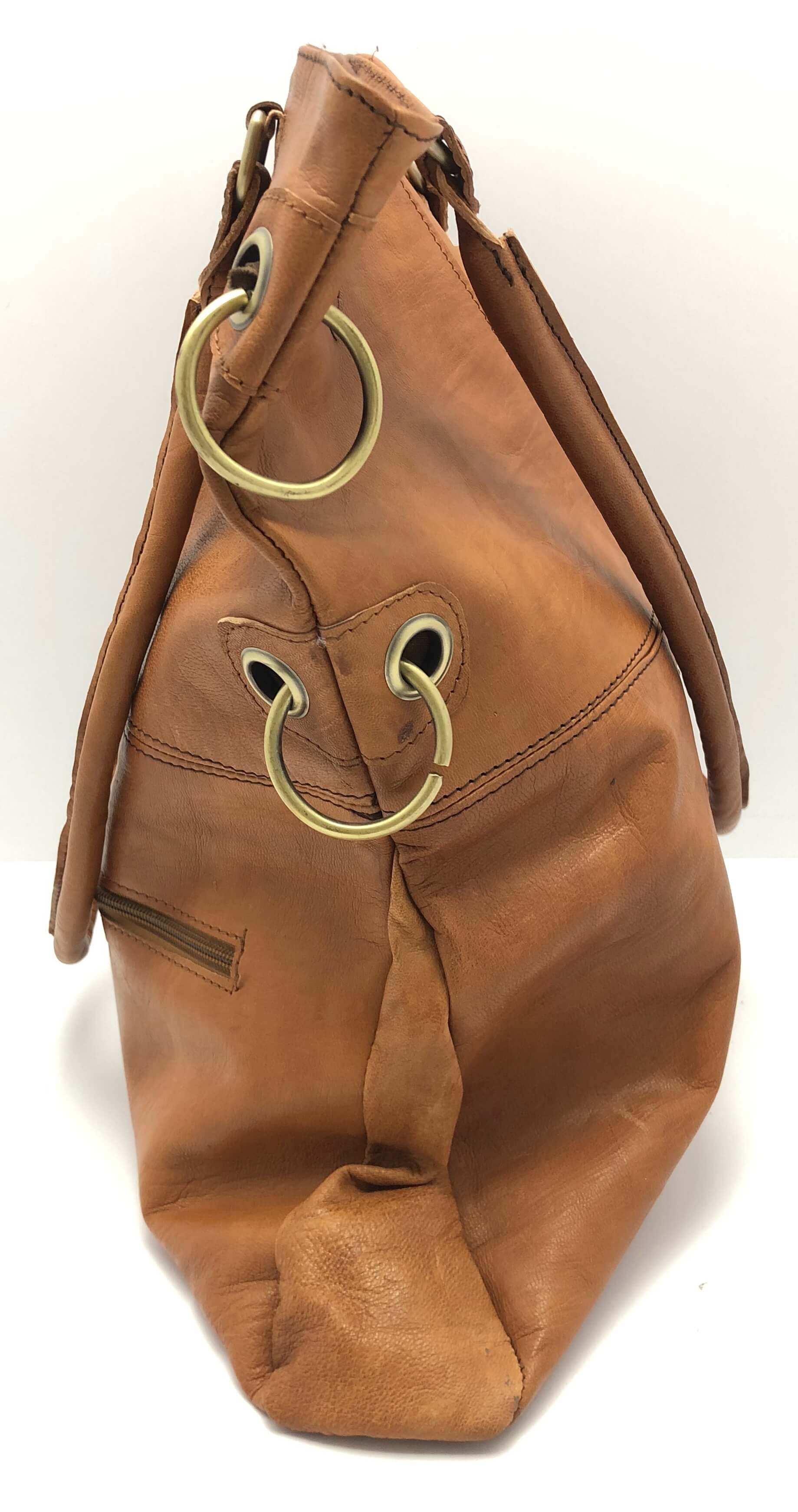 Dámská kožená kabelka s kroužky přírodní