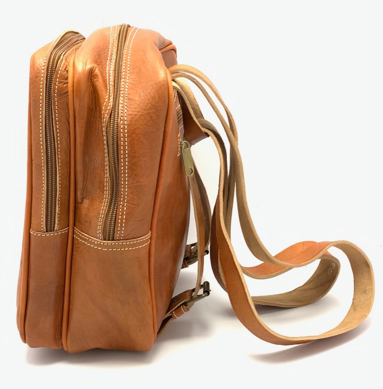 Kožený batoh obdelník přírodní MagBag 7 L