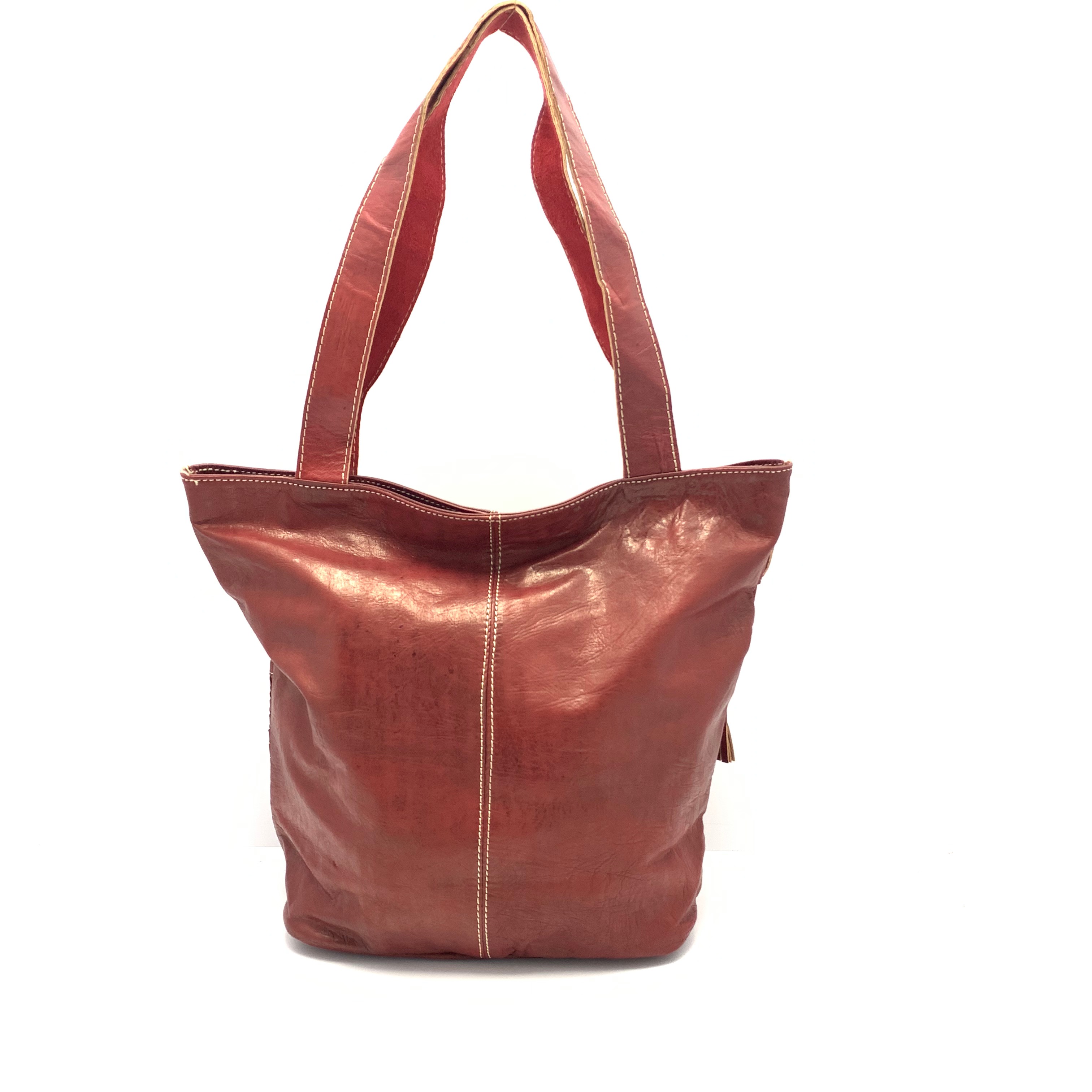 Dámská kožená kabelka s ozdobným páskem bordo MagBag