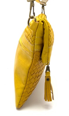 Dámská kožená kabelka proplétaná žlutá MagBag