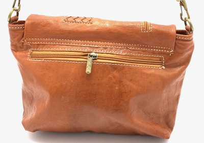 IMG_7136.jpgDámská kožená kabelka crossbody malá přírodní MagBag