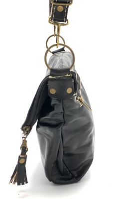 Dámská kožená kabelka půlkruh černá