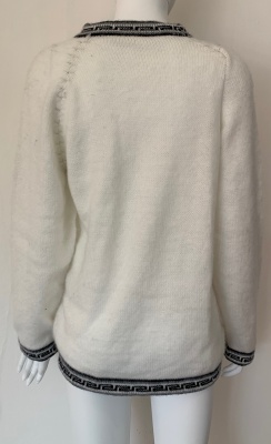 Dámský svetr z alpaky bilý s ozdobným lemem