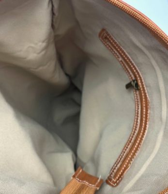 Kožený batoh úzký pásek malý přírodní