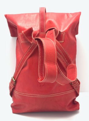 Kožený batoh úzký pásek střední červený